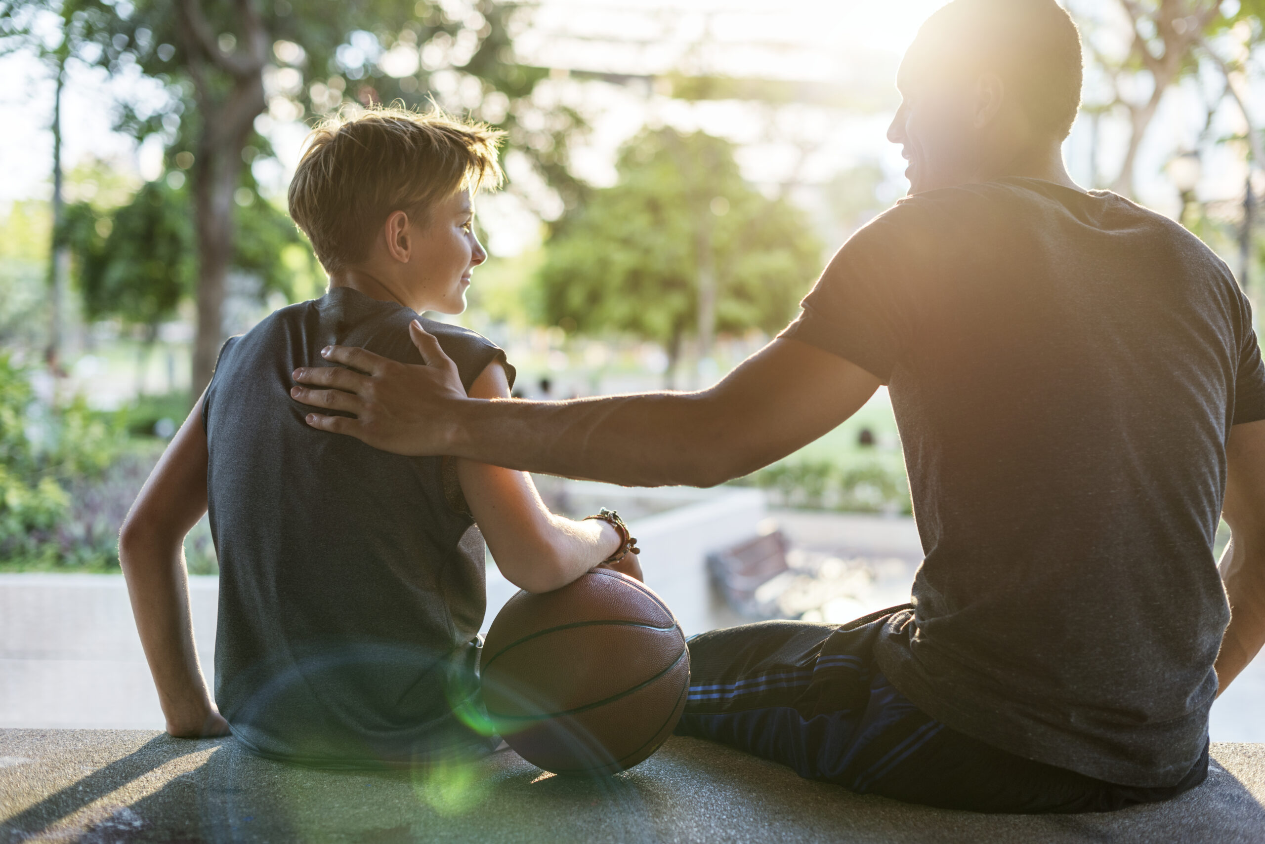 Young basketball player shoot